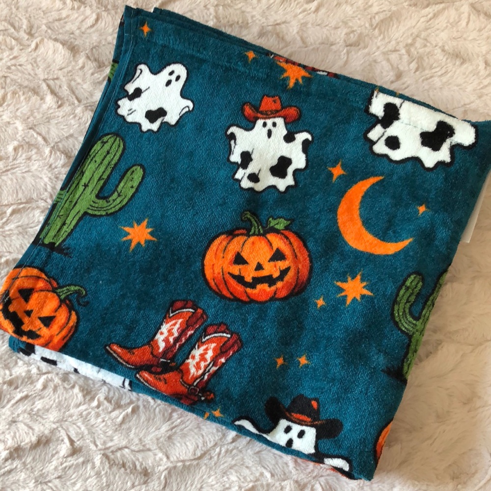 Wrangler Halloween Western Bath Towels